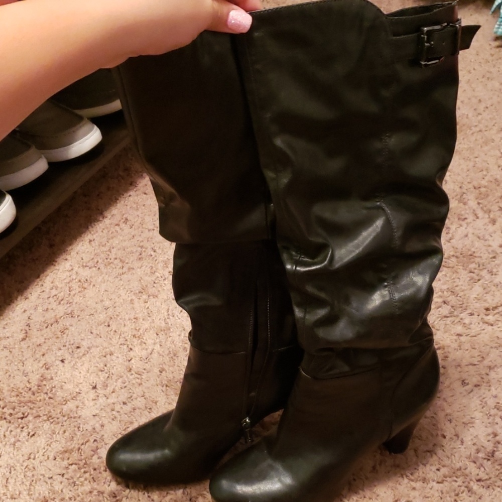 Black Jessica Simpson boots